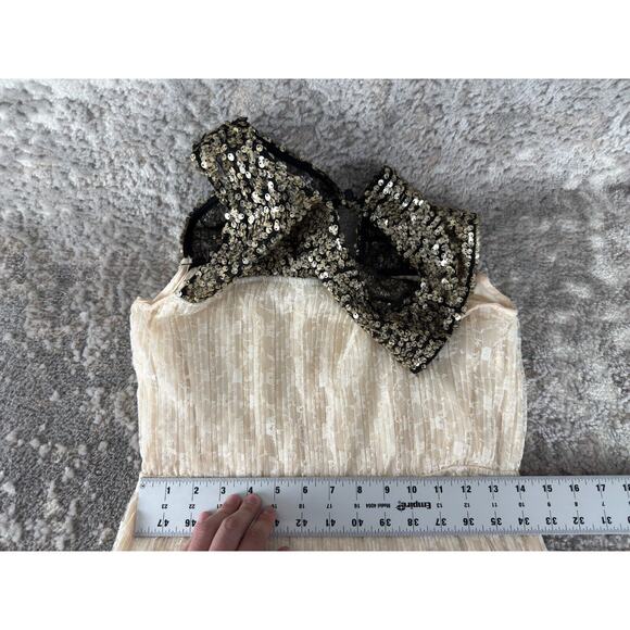 Mimi Chica Size L Floral Print Lace Sleeve Sequin Keyhole Fit Flared Mini Dress - Picture 5 of 8